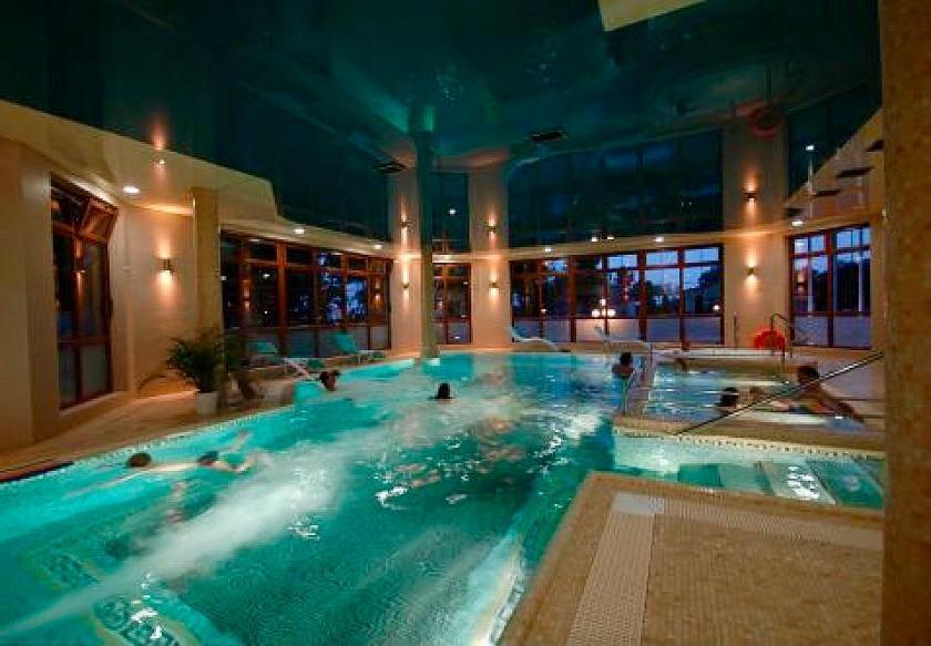 Nocleg ze śniadaniem Dworek Morski Spa&wellness *