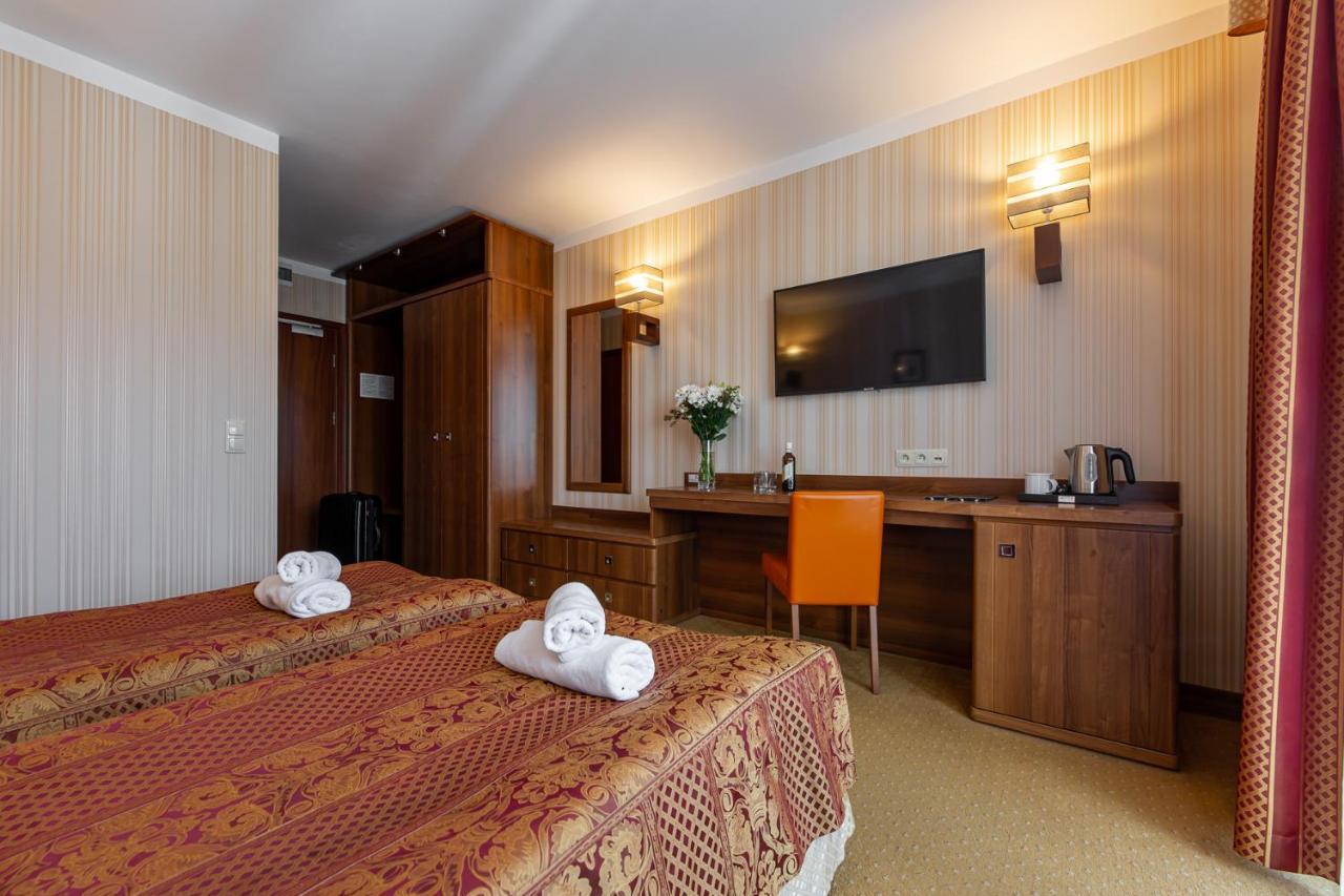 Bed & Breakfast Dworek Morski & Wellness *